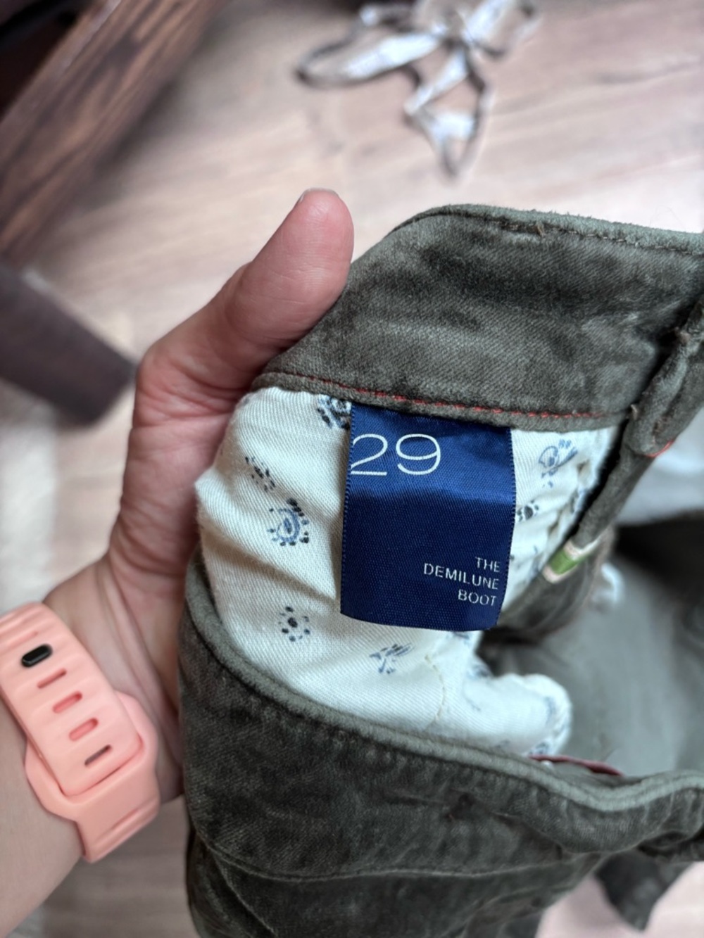 Pilcro Velvet Demi Lune Bootcut Pants Size 29 Green Gray Stretch Anthropologie - Picture 16 of 16